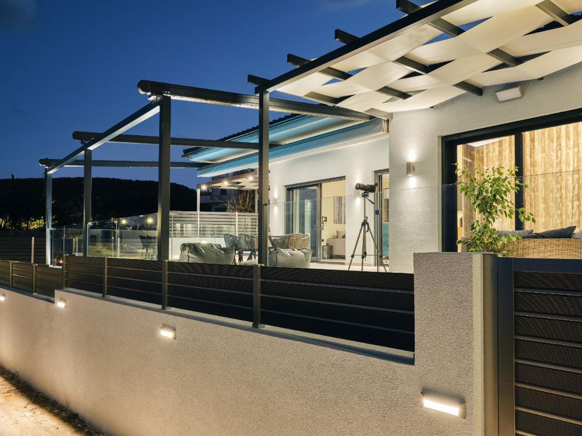 Blue View Villa - Coastal Elegance With Swim Spa, By Zantewize Alykanas  Eksteriør billede